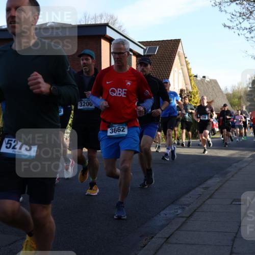 12.04.2026 - 45. Internationalen Wilhelmsburger Insellauf Yannick Fuchs http://msf.ph/oto/9472226 12.04.2026 08:57:10 Laufen 5275, 3200, 3662, 3296 meine-sportfotos.de