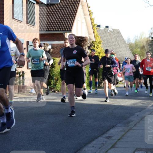 12.04.2026 - 45. Internationalen Wilhelmsburger Insellauf Yannick Fuchs http://msf.ph/oto/9472237 12.04.2026 08:57:11 Laufen 2568, 5405, 3296, 4832, 2953 meine-sportfotos.de