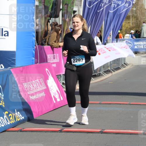 12.04.2026 - 45. Internationalen Wilhelmsburger Insellauf Strokosch-Dieckow http://msf.ph/oto/9472274 12.04.2026 11:28:56 Ziel 2297 meine-sportfotos.de