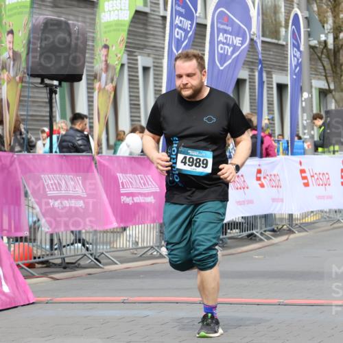 12.04.2026 - 45. Internationalen Wilhelmsburger Insellauf Strokosch-Dieckow http://msf.ph/oto/9472291 12.04.2026 13:35:49 Ziel 4989 meine-sportfotos.de
