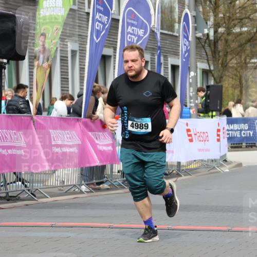 12.04.2026 - 45. Internationalen Wilhelmsburger Insellauf Strokosch-Dieckow http://msf.ph/oto/9472397 12.04.2026 13:35:49 Ziel 4989 meine-sportfotos.de