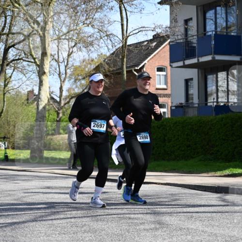 12.04.2026 - 45. Internationalen Wilhelmsburger Insellauf J. Mangold http://msf.ph/oto/9472448 12.04.2026 11:30:00 Ziel 3839, 2697, 2698, 2476, 2498, 4737 meine-sportfotos.de