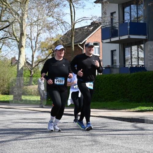 12.04.2026 - 45. Internationalen Wilhelmsburger Insellauf J. Mangold http://msf.ph/oto/9472450 12.04.2026 11:30:00 Ziel 3839, 2697, 2698, 2476, 2498, 4737 meine-sportfotos.de
