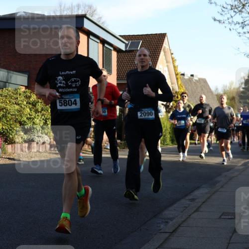 12.04.2026 - 45. Internationalen Wilhelmsburger Insellauf Yannick Fuchs http://msf.ph/oto/9472455 12.04.2026 08:57:28 Laufen 5804, 30, 2090, 2883, 2547 meine-sportfotos.de