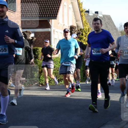 12.04.2026 - 45. Internationalen Wilhelmsburger Insellauf Yannick Fuchs http://msf.ph/oto/9472504 12.04.2026 08:57:32 Laufen 97, 4655, 976, 3666, 08, 4706, 516, 4377, 446, 5415 meine-sportfotos.de