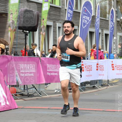 12.04.2026 - 45. Internationalen Wilhelmsburger Insellauf Strokosch-Dieckow http://msf.ph/oto/9472518 12.04.2026 13:35:44 Ziel 4988 meine-sportfotos.de