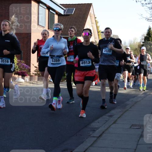 12.04.2026 - 45. Internationalen Wilhelmsburger Insellauf Yannick Fuchs http://msf.ph/oto/9472571 12.04.2026 08:57:37 Laufen 3084, 3516, 424, 3381, 5359, 4913, 2020, 9, 4108, 4871 meine-sportfotos.de