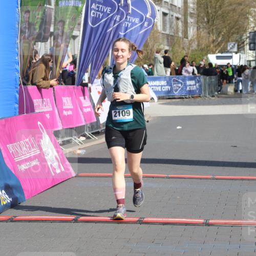 12.04.2026 - 45. Internationalen Wilhelmsburger Insellauf Strokosch-Dieckow http://msf.ph/oto/9472587 12.04.2026 11:29:23 Ziel 2342, 2109 meine-sportfotos.de