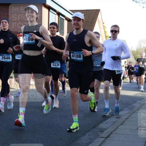 12.04.2026 - 45. Internationalen Wilhelmsburger Insellauf Yannick Fuchs http://msf.ph/oto/9472628 12.04.2026 08:57:41 Laufen 2646, 4103, 544, 5238, 4108, 224, 523, 4871 meine-sportfotos.de