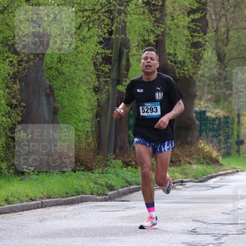 12.04.2026 - 45. Internationalen Wilhelmsburger Insellauf Yannick Fuchs http://msf.ph/oto/9472697 12.04.2026 09:57:03 Laufen 5293 meine-sportfotos.de