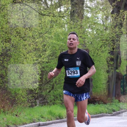 12.04.2026 - 45. Internationalen Wilhelmsburger Insellauf Yannick Fuchs http://msf.ph/oto/9472719 12.04.2026 09:57:05 Laufen 5293 meine-sportfotos.de