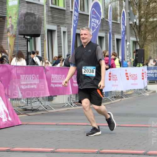 12.04.2026 - 45. Internationalen Wilhelmsburger Insellauf Strokosch-Dieckow http://msf.ph/oto/9472725 12.04.2026 13:35:30 Ziel 2038 meine-sportfotos.de
