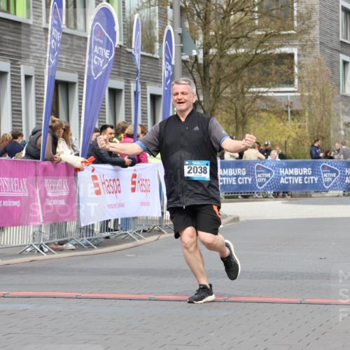 12.04.2026 - 45. Internationalen Wilhelmsburger Insellauf Strokosch-Dieckow http://msf.ph/oto/9472792 12.04.2026 13:35:29 Ziel 2038 meine-sportfotos.de