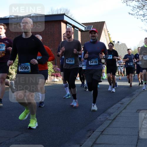 12.04.2026 - 45. Internationalen Wilhelmsburger Insellauf Yannick Fuchs http://msf.ph/oto/9472796 12.04.2026 08:57:51 Laufen 3987, 3090, 5357, 481, 4435, 5416, 186, 3629, 3731, 2632 meine-sportfotos.de