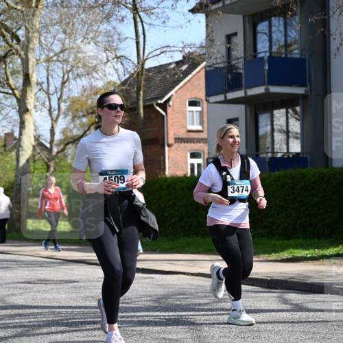 12.04.2026 - 45. Internationalen Wilhelmsburger Insellauf J. Mangold http://msf.ph/oto/9472803 12.04.2026 11:32:58 Ziel 3474, 4509, 2230, 2233, 4939 meine-sportfotos.de