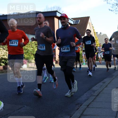 12.04.2026 - 45. Internationalen Wilhelmsburger Insellauf Yannick Fuchs http://msf.ph/oto/9472805 12.04.2026 08:57:52 Laufen 3090, 23, 5671, 5357, 5416, 009, 3186, 3629, 2632 meine-sportfotos.de