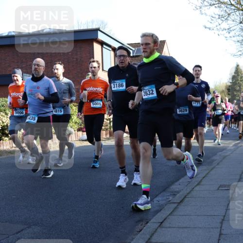 12.04.2026 - 45. Internationalen Wilhelmsburger Insellauf Yannick Fuchs http://msf.ph/oto/9472819 12.04.2026 08:57:53 Laufen 009, 5006, 1435, 3186, 5009, 4815, 2632, 3629, 3731 meine-sportfotos.de
