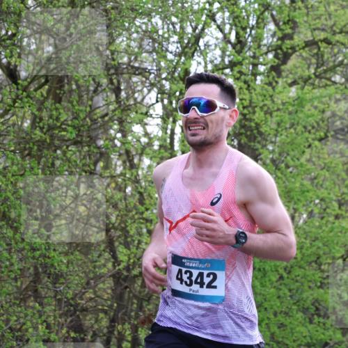 12.04.2026 - 45. Internationalen Wilhelmsburger Insellauf Yannick Fuchs http://msf.ph/oto/9472820 12.04.2026 09:57:49 Laufen 4342 meine-sportfotos.de
