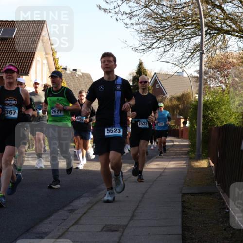 12.04.2026 - 45. Internationalen Wilhelmsburger Insellauf Yannick Fuchs http://msf.ph/oto/9472853 12.04.2026 08:57:55 Laufen 4357, 367, 178, 2521, 5824, 4522, 3706, 5523 meine-sportfotos.de