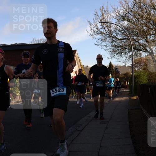 12.04.2026 - 45. Internationalen Wilhelmsburger Insellauf Yannick Fuchs http://msf.ph/oto/9472875 12.04.2026 08:57:57 Laufen 438, 4172, 5523, 4522 meine-sportfotos.de