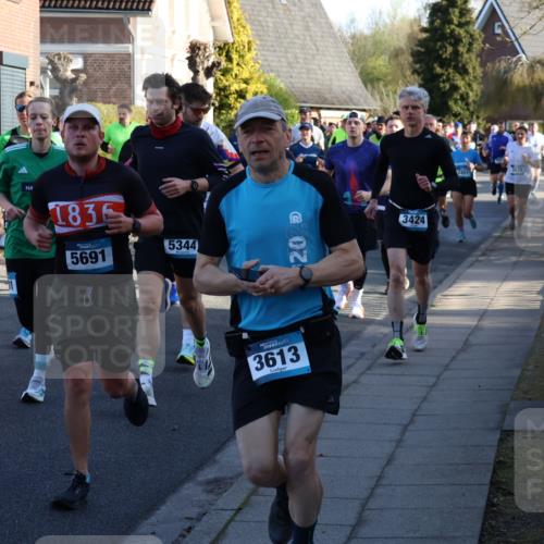 12.04.2026 - 45. Internationalen Wilhelmsburger Insellauf Yannick Fuchs http://msf.ph/oto/9472932 12.04.2026 08:58:01 Laufen 3172, 1836, 5691, 5344, 3613, 2020, 3424, 2457 meine-sportfotos.de