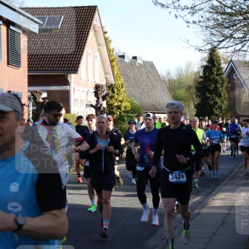 12.04.2026 - 45. Internationalen Wilhelmsburger Insellauf Yannick Fuchs http://msf.ph/oto/9472945 12.04.2026 08:58:02 Laufen 181, 3424, 24, 3670 meine-sportfotos.de