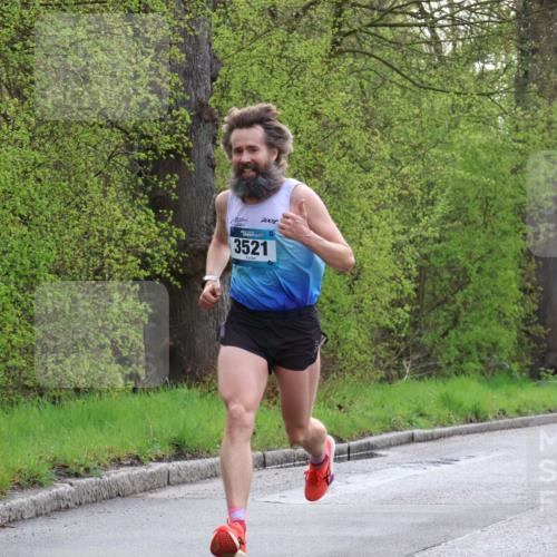 12.04.2026 - 45. Internationalen Wilhelmsburger Insellauf Yannick Fuchs http://msf.ph/oto/9472948 12.04.2026 09:58:46 Laufen 1001, 3521 meine-sportfotos.de