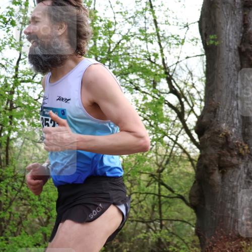 12.04.2026 - 45. Internationalen Wilhelmsburger Insellauf Yannick Fuchs http://msf.ph/oto/9472990 12.04.2026 09:58:49 Laufen 45, 35, 700 meine-sportfotos.de