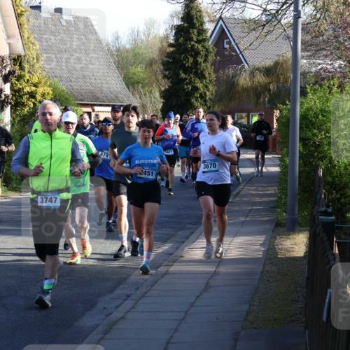 12.04.2026 - 45. Internationalen Wilhelmsburger Insellauf Yannick Fuchs http://msf.ph/oto/9472993 12.04.2026 08:58:05 Laufen 5822, 3747, 479, 3511, 2451, 3670, 4787 meine-sportfotos.de