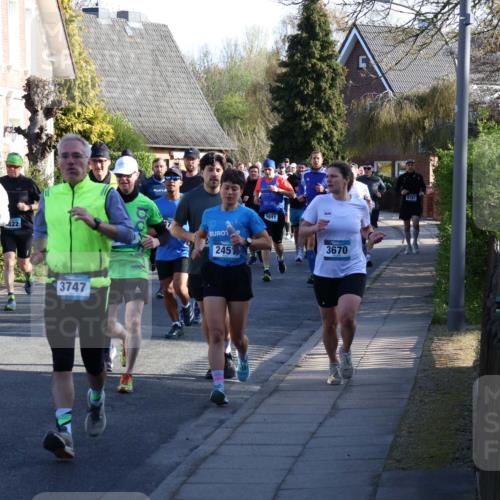 12.04.2026 - 45. Internationalen Wilhelmsburger Insellauf Yannick Fuchs http://msf.ph/oto/9473000 12.04.2026 08:58:05 Laufen 2635, 822, 3747, 245, 5511, 3670, 4787 meine-sportfotos.de