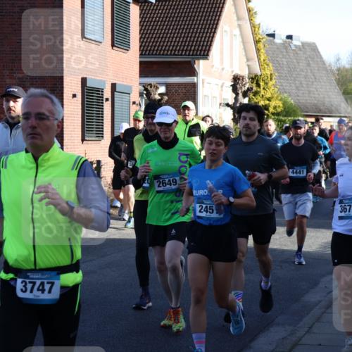 12.04.2026 - 45. Internationalen Wilhelmsburger Insellauf Yannick Fuchs http://msf.ph/oto/9473026 12.04.2026 08:58:07 Laufen 3747, 58, 2649, 245, 4441, 3670, 3230, 2656 meine-sportfotos.de
