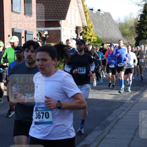 12.04.2026 - 45. Internationalen Wilhelmsburger Insellauf Yannick Fuchs http://msf.ph/oto/9473048 12.04.2026 08:58:08 Laufen 5822, 3670, 441, 2104, 2656, 4787, 5511, 3087, 3230 meine-sportfotos.de