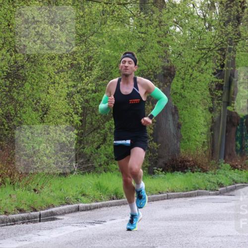 12.04.2026 - 45. Internationalen Wilhelmsburger Insellauf Yannick Fuchs http://msf.ph/oto/9473059 12.04.2026 09:59:03 Laufen  meine-sportfotos.de