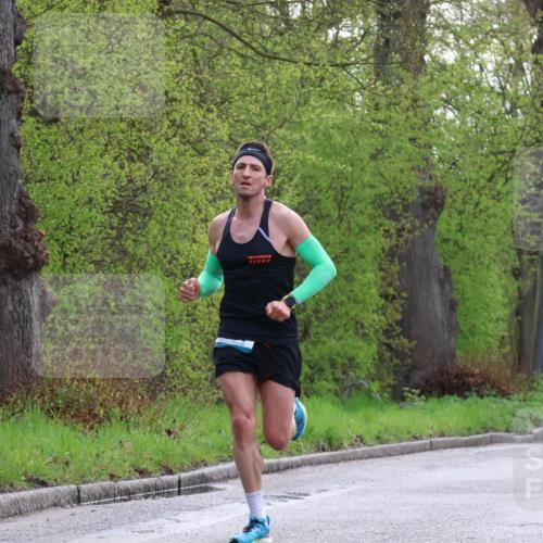 12.04.2026 - 45. Internationalen Wilhelmsburger Insellauf Yannick Fuchs http://msf.ph/oto/9473066 12.04.2026 09:59:03 Laufen  meine-sportfotos.de
