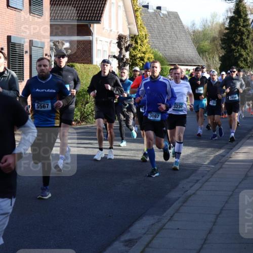12.04.2026 - 45. Internationalen Wilhelmsburger Insellauf Yannick Fuchs http://msf.ph/oto/9473069 12.04.2026 08:58:10 Laufen 4441, 5567, 3230, 3087, 2102, 2104, 4787, 2656 meine-sportfotos.de