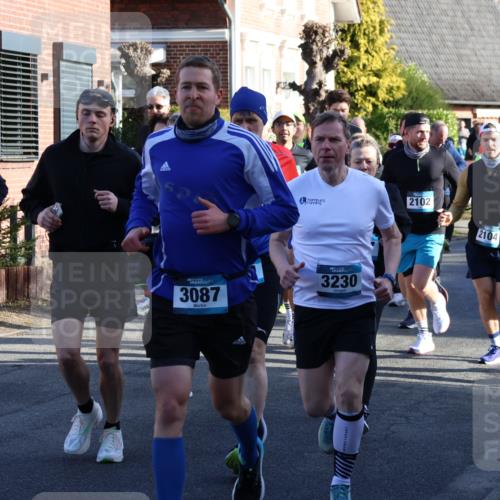 12.04.2026 - 45. Internationalen Wilhelmsburger Insellauf Yannick Fuchs http://msf.ph/oto/9473086 12.04.2026 08:58:11 Laufen 4264, 3087, 3230, 2102, 2104, 2656 meine-sportfotos.de