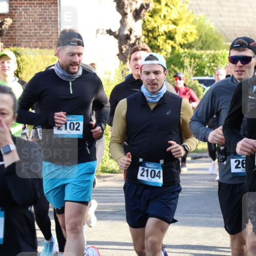 12.04.2026 - 45. Internationalen Wilhelmsburger Insellauf Yannick Fuchs http://msf.ph/oto/9473112 12.04.2026 08:58:13 Laufen 299, 3677, 2102, 2104, 26, 4787 meine-sportfotos.de