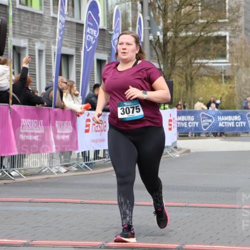 12.04.2026 - 45. Internationalen Wilhelmsburger Insellauf Strokosch-Dieckow http://msf.ph/oto/9473176 12.04.2026 13:34:56 Ziel 3075 meine-sportfotos.de