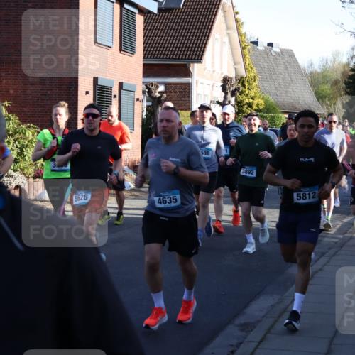12.04.2026 - 45. Internationalen Wilhelmsburger Insellauf Yannick Fuchs http://msf.ph/oto/9473198 12.04.2026 08:58:18 Laufen 5626, 588, 3892, 4635, 1, 5811, 5812 meine-sportfotos.de