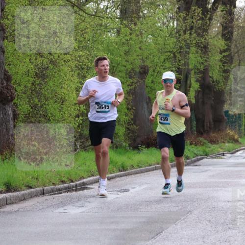 12.04.2026 - 45. Internationalen Wilhelmsburger Insellauf Yannick Fuchs http://msf.ph/oto/9473210 12.04.2026 09:59:43 Laufen 3645, 5439 meine-sportfotos.de