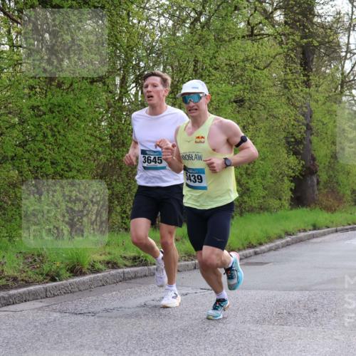 12.04.2026 - 45. Internationalen Wilhelmsburger Insellauf Yannick Fuchs http://msf.ph/oto/9473246 12.04.2026 09:59:45 Laufen 3645, 59, 5439 meine-sportfotos.de