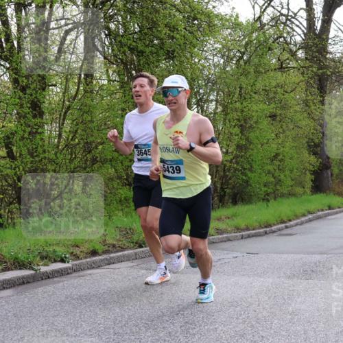 12.04.2026 - 45. Internationalen Wilhelmsburger Insellauf Yannick Fuchs http://msf.ph/oto/9473253 12.04.2026 09:59:46 Laufen 3645, 5439 meine-sportfotos.de