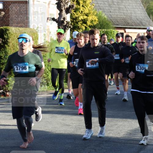 12.04.2026 - 45. Internationalen Wilhelmsburger Insellauf Yannick Fuchs http://msf.ph/oto/9473288 12.04.2026 08:58:25 Laufen 82, 3796, 2921, 25, 5660, 249, 5309, 3227, 4755 meine-sportfotos.de