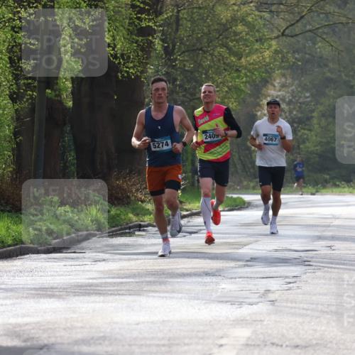 12.04.2026 - 45. Internationalen Wilhelmsburger Insellauf Yannick Fuchs http://msf.ph/oto/9473333 12.04.2026 10:01:02 Laufen 5274, 2405, 4067 meine-sportfotos.de