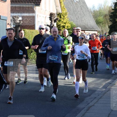 12.04.2026 - 45. Internationalen Wilhelmsburger Insellauf Yannick Fuchs http://msf.ph/oto/9473352 12.04.2026 08:58:29 Laufen 09, 3553, 903, 5337, 537, 4755, 5268, 2810, 2812 meine-sportfotos.de
