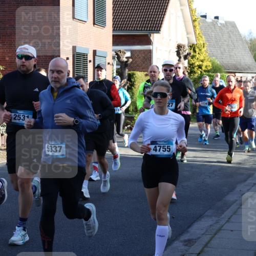 12.04.2026 - 45. Internationalen Wilhelmsburger Insellauf Yannick Fuchs http://msf.ph/oto/9473388 12.04.2026 08:58:30 Laufen 53, 54459, 2531, 5039, 10, 27, 5268, 2812, 5337, 4755 meine-sportfotos.de