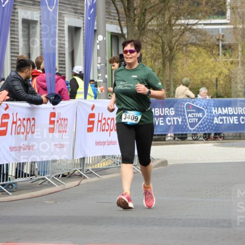 12.04.2026 - 45. Internationalen Wilhelmsburger Insellauf Strokosch-Dieckow http://msf.ph/oto/9473396 12.04.2026 13:34:44 Ziel 3409 meine-sportfotos.de