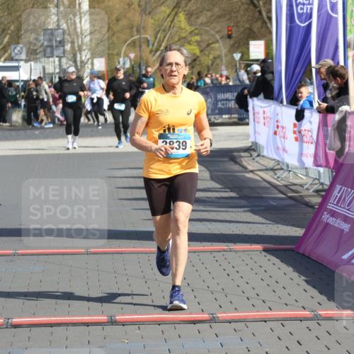 12.04.2026 - 45. Internationalen Wilhelmsburger Insellauf Strokosch-Dieckow http://msf.ph/oto/9473400 12.04.2026 11:30:26 Ziel 3839 meine-sportfotos.de