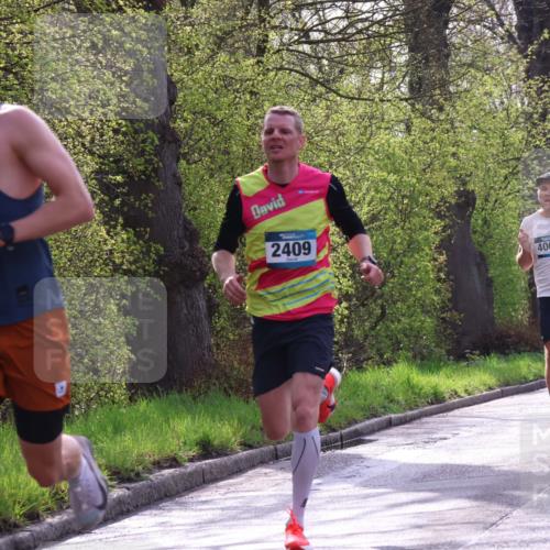 12.04.2026 - 45. Internationalen Wilhelmsburger Insellauf Yannick Fuchs http://msf.ph/oto/9473410 12.04.2026 10:01:08 Laufen 2409, 4067 meine-sportfotos.de