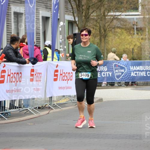 12.04.2026 - 45. Internationalen Wilhelmsburger Insellauf Strokosch-Dieckow http://msf.ph/oto/9473438 12.04.2026 13:34:44 Ziel 3409 meine-sportfotos.de
